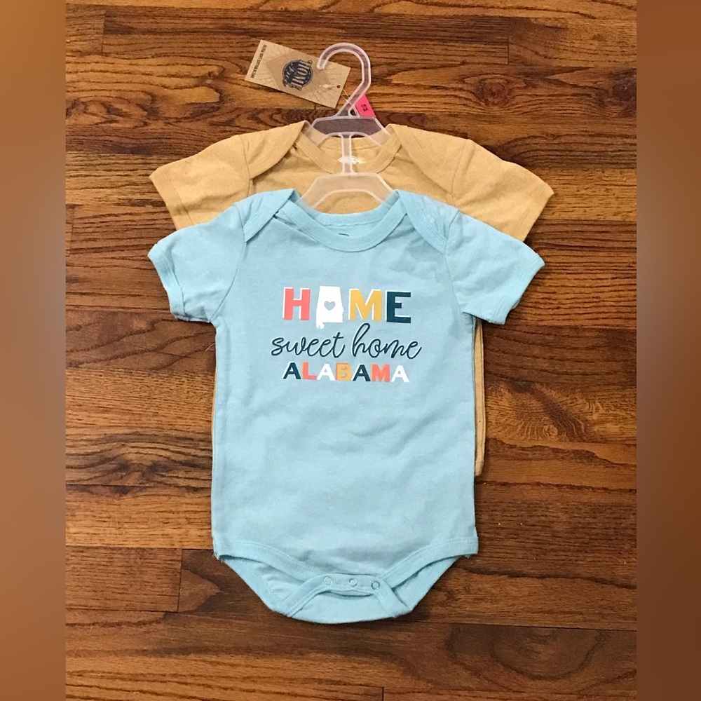 Baby Toddler Boy Girl SS Onesies NWT
Alabama Home Sweet Heart 
Unisex 12 - 18